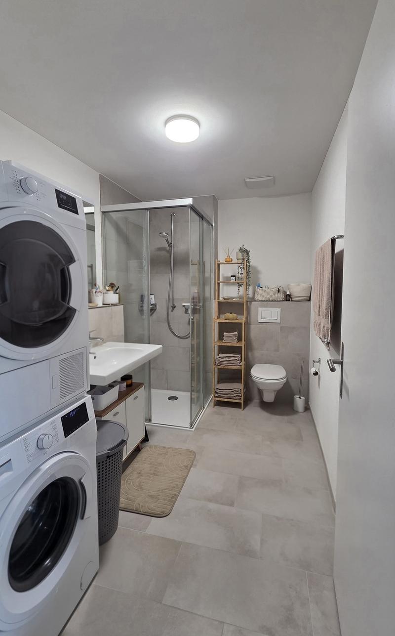 Moderne 2.5 Zimmerwohnung zu Vermieten (4)