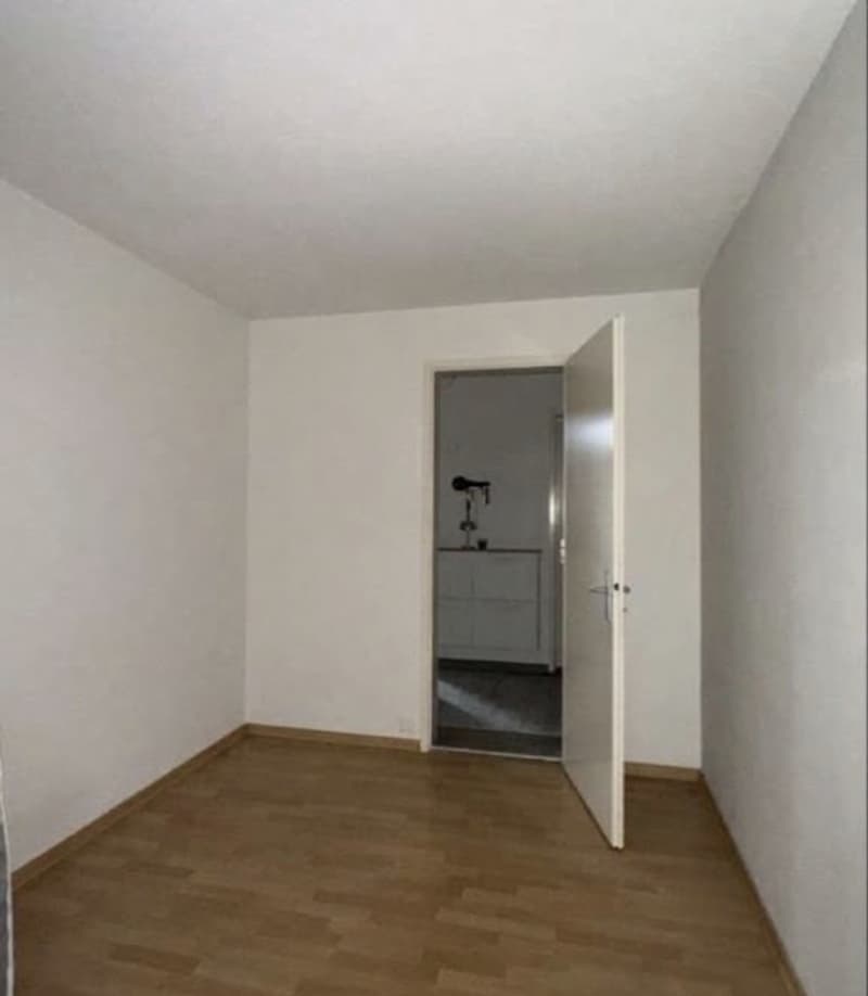 WG-Zimmer frei (2)
