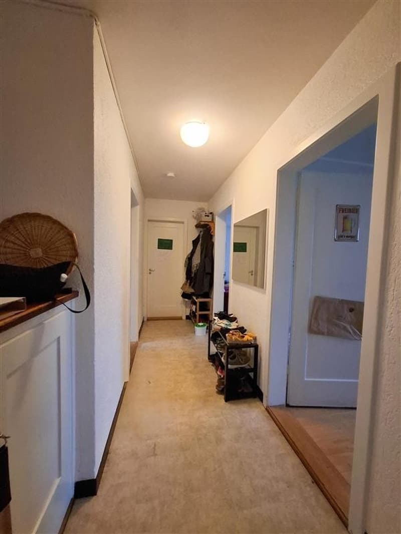 Nachmieter gesucht für günstige und charmante 3-Zimmer Altbauwohnung (5)