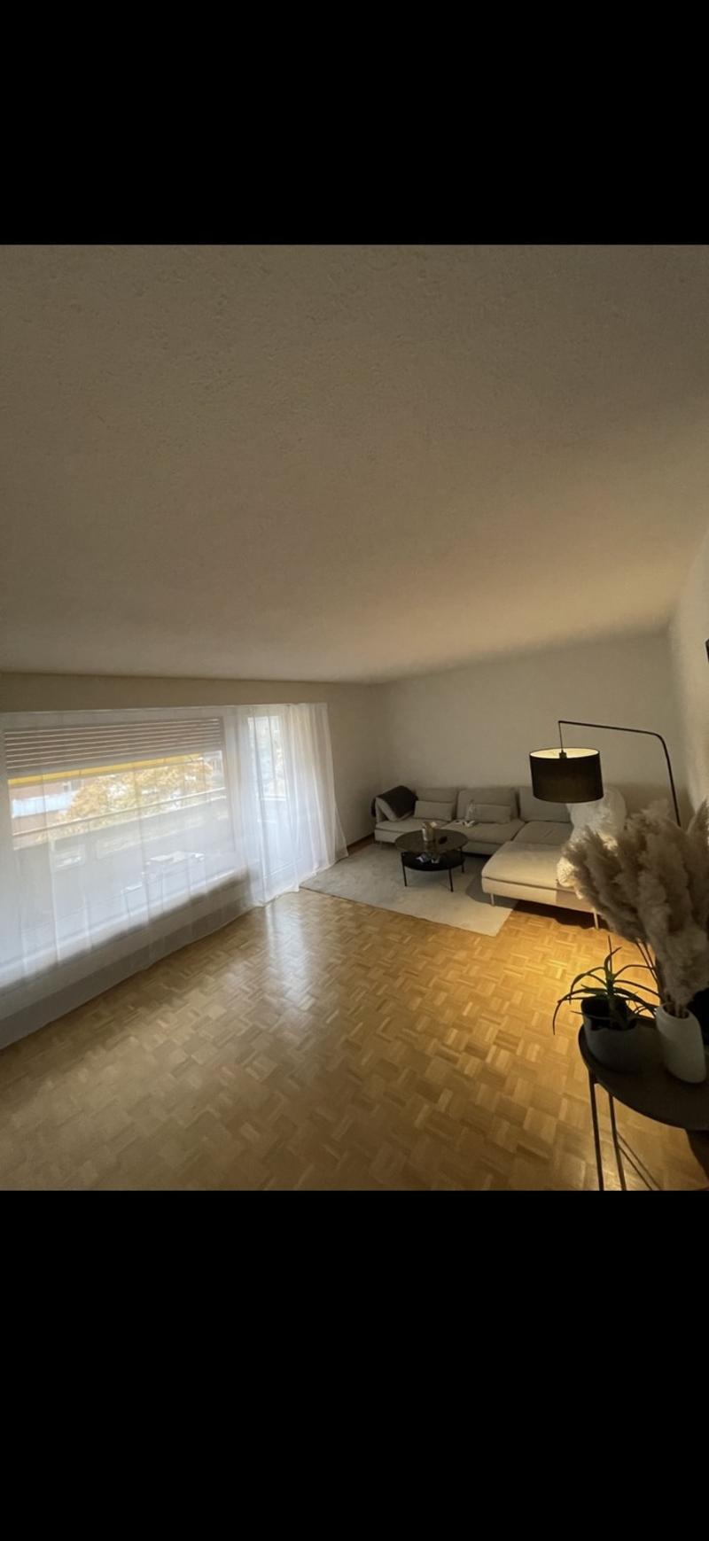 Helle und gemütliche 2.5-Zimmer-Wohnung an ruhiger Lage in Winterthur (1)