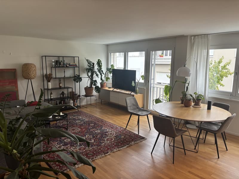 Room in a modern shared flat near Stauffacher (1)