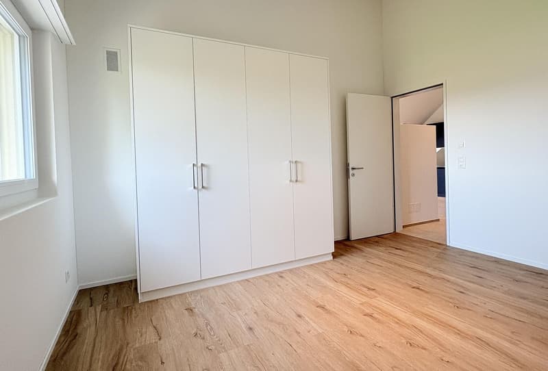 Neue 2.5 Zimmer-Dachwohnung mit Gratifikation (3)