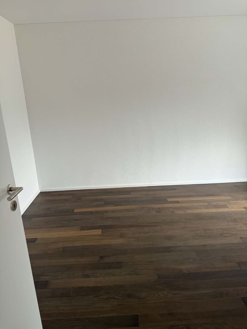Moderne 2.5-Zimmer-Wohnung in Bachenbülach (Nachmieter gesucht) (11)