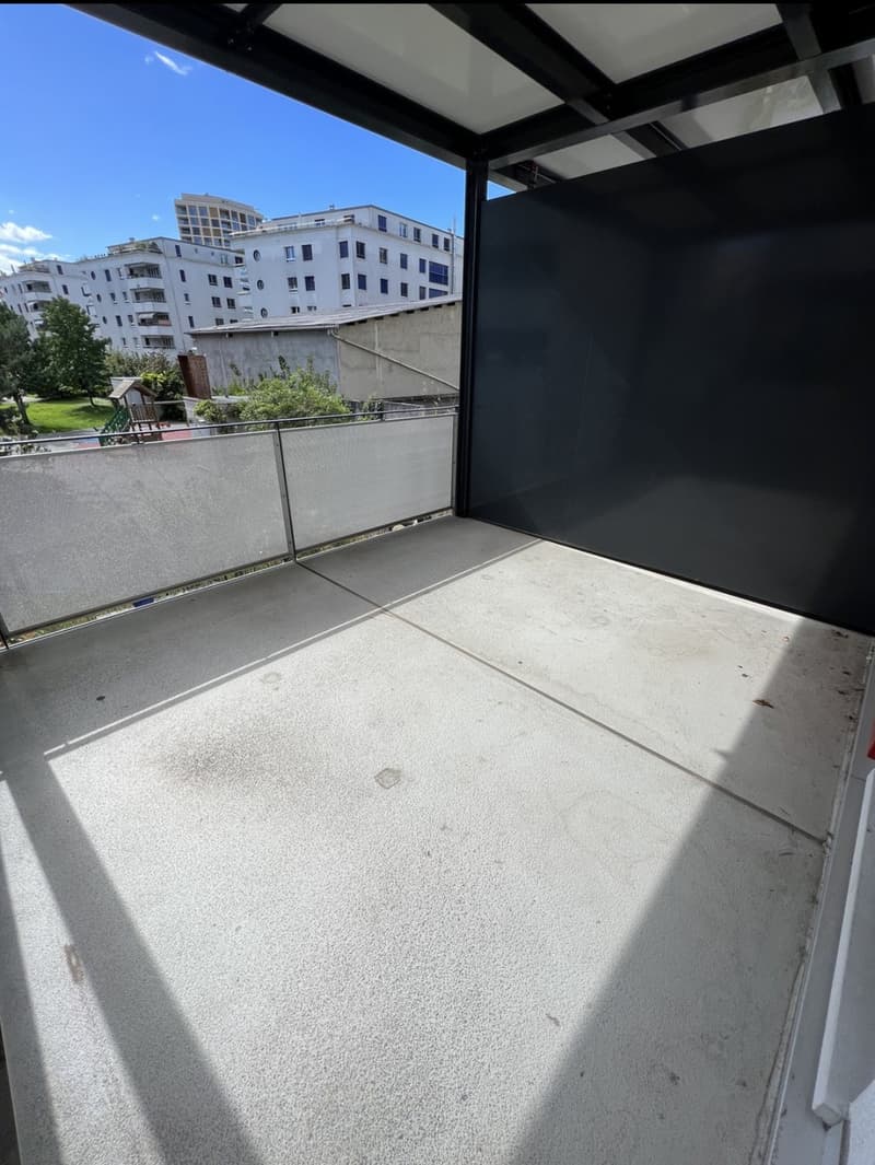 3.5-room apartment with large terrace in central Morges (11)