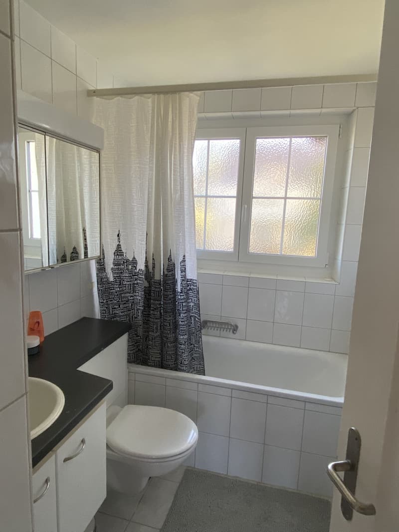 Schöne 3-Zimmer-Wohnung (ca. 80m2, 1.Monat als WG) in Spitalnähe (6)