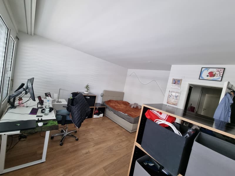 18 m² WG-Zimmer mit eigenem Balkon & eigenem Bad Kreuzlingen / Nähe Konstanz (2)