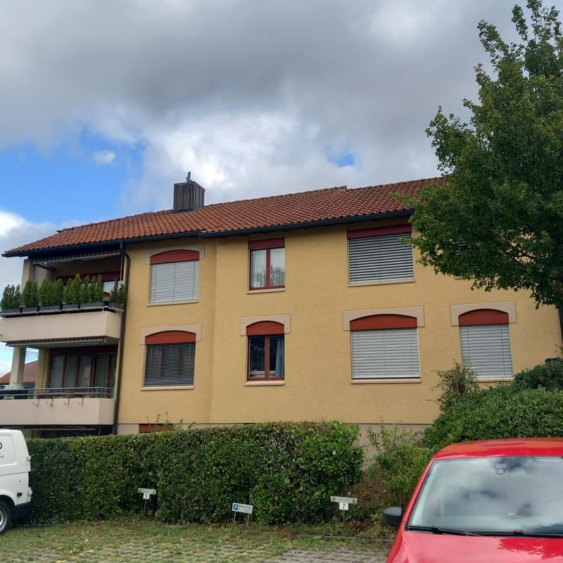 Traumhafte 4.5 Zimmer-Wohnung in ruhiger Lage (2)