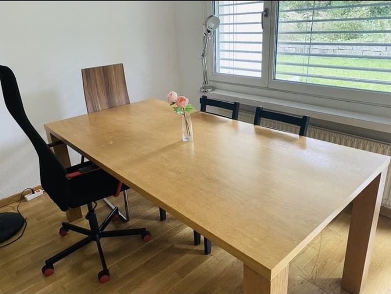 Eat area