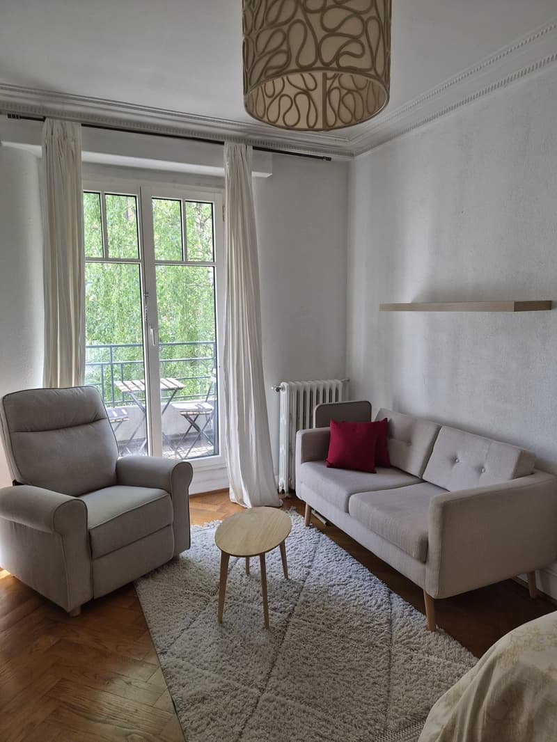 Loue chambre spatieuse (3)