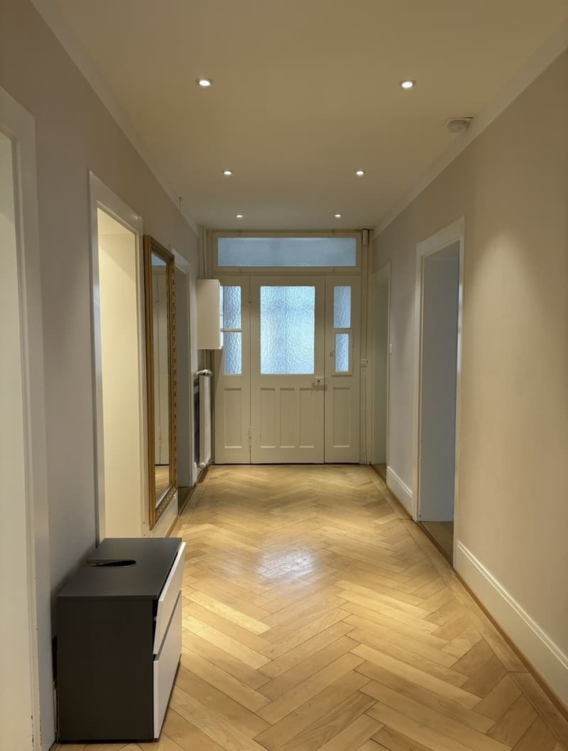 WG-Zimmer ab 1. Dezember in wunderschöner Altbauwohnung (4)