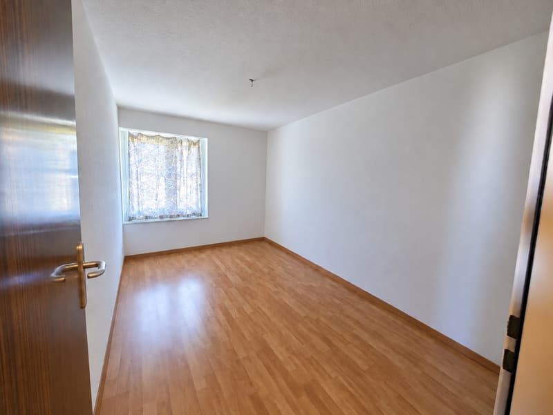 Helle 3.5-Zimmer-Wohnung in Bettwiesen preiswert, zentral und naturnah (10)