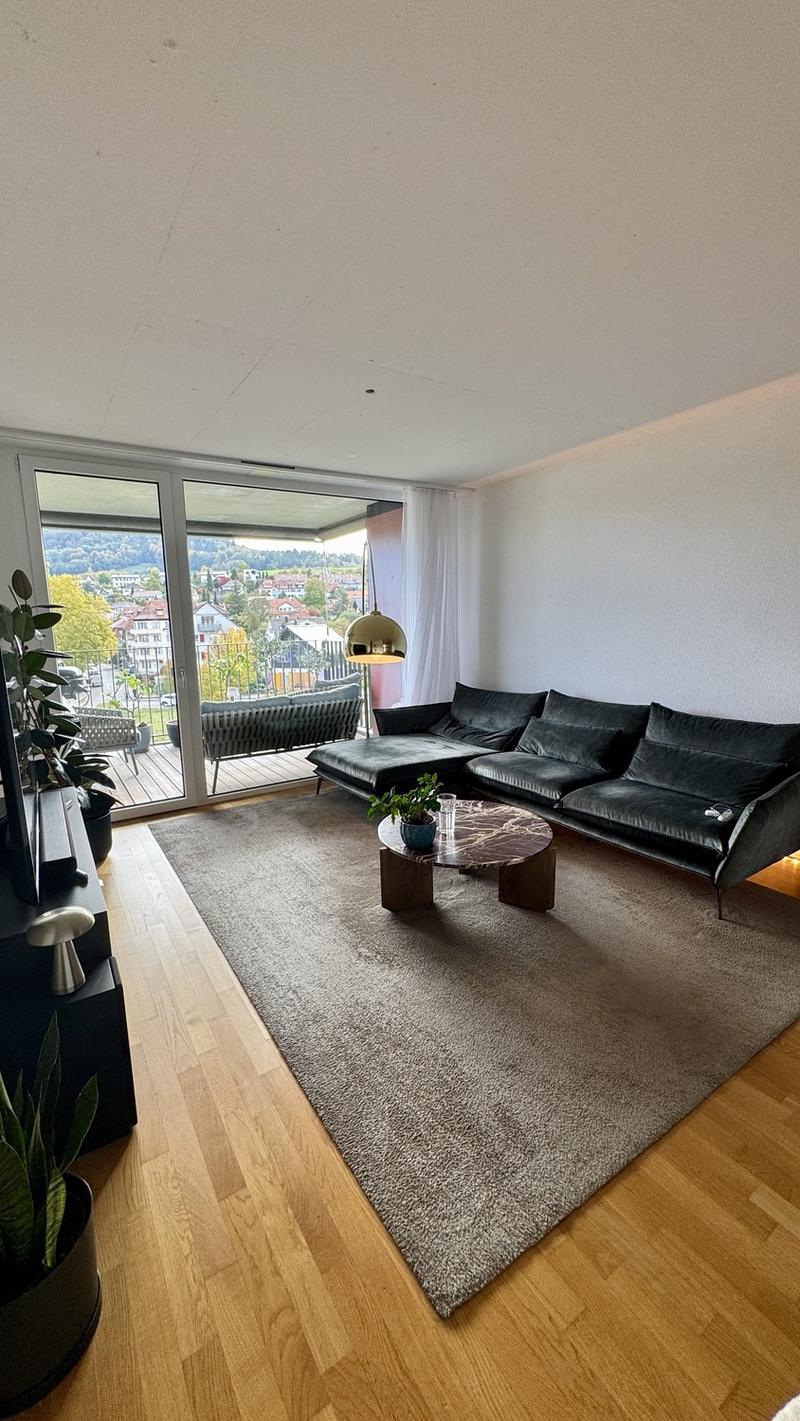 Grosszügige 4.5-Zimmer-Wohnung direkt am Liebefeldpark mit 2 Balkonen (1)