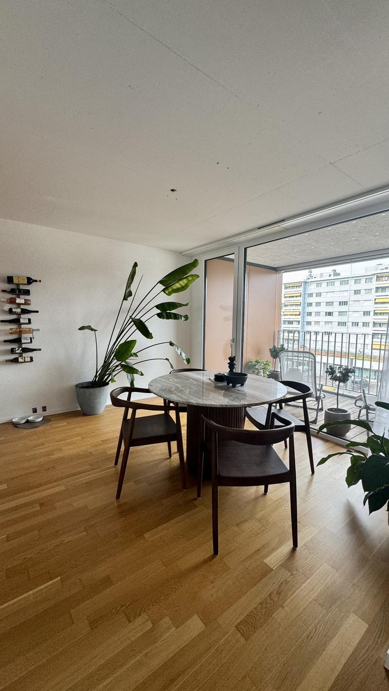 Grosszügige 4.5-Zimmer-Wohnung direkt am Liebefeldpark mit 2 Balkonen (12)