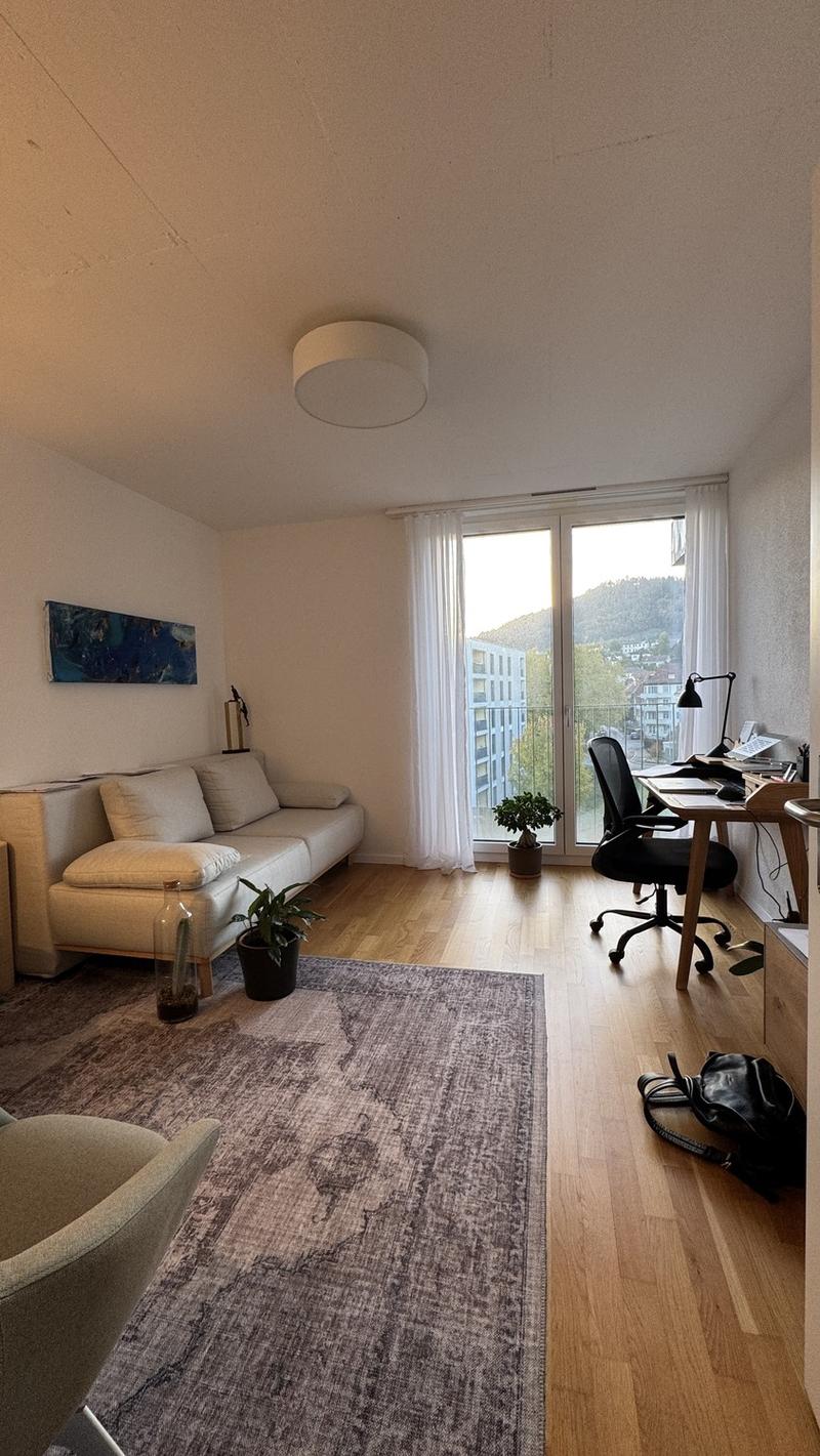 Grosszügige 4.5-Zimmer-Wohnung direkt am Liebefeldpark mit 2 Balkonen (10)