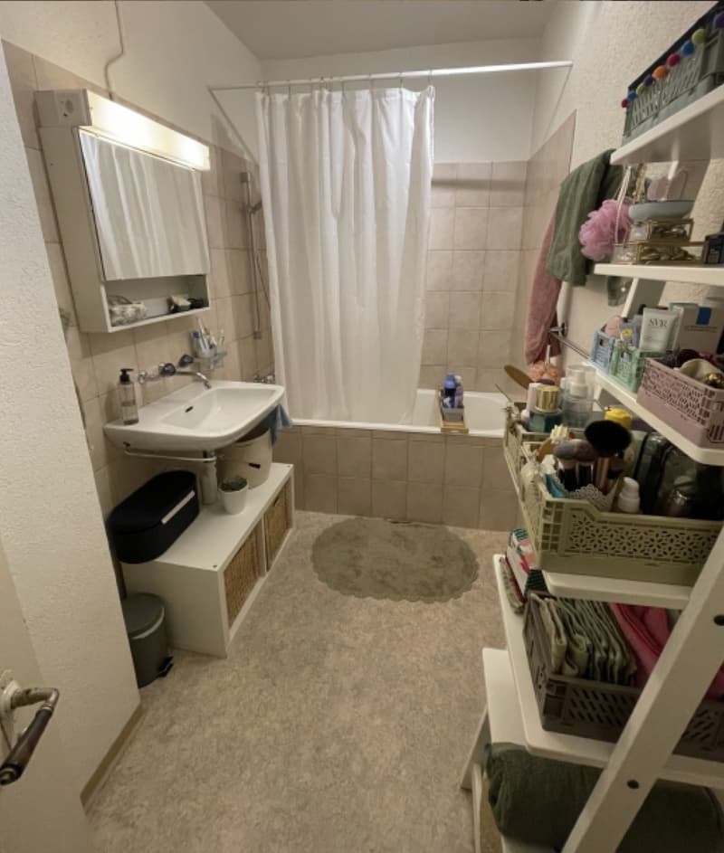Helles WG-Zimmer in zentraler Lage (6)