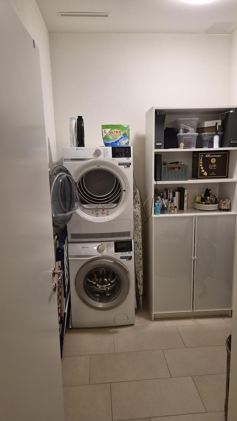 Moderne, möblierte 2.5-Zimmerwohnung für 3 Monate zur Untermiete (6)