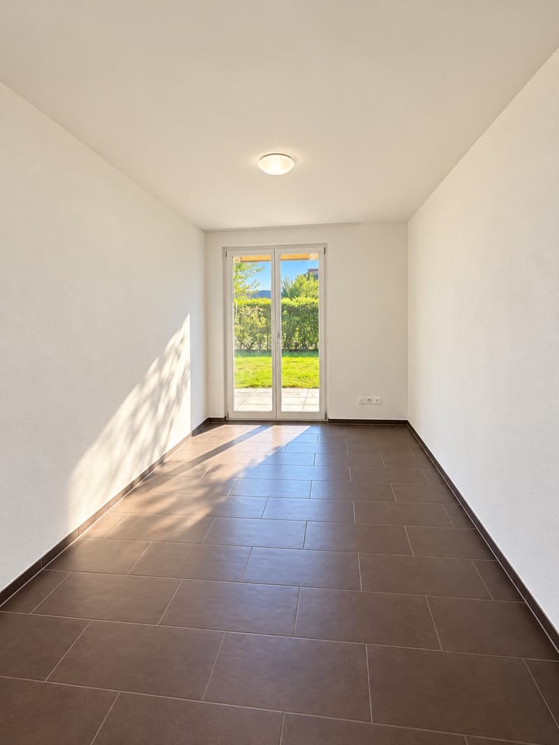 5.5-Zimmer-Gartenwohnung, 140 m², inkl. 2 Parkplätze (9)