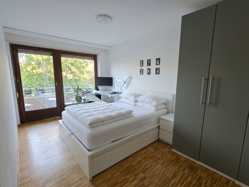 Moderne & möblierte 2-Zimmer-Wohnung am Petersplatz (2)