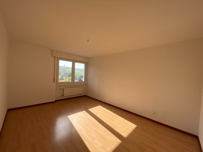 À REMETTRE DÈS LE 01.12.26: BEL APPARTEMENT DE 3,5 PIÈCES AU LOCLE (6)