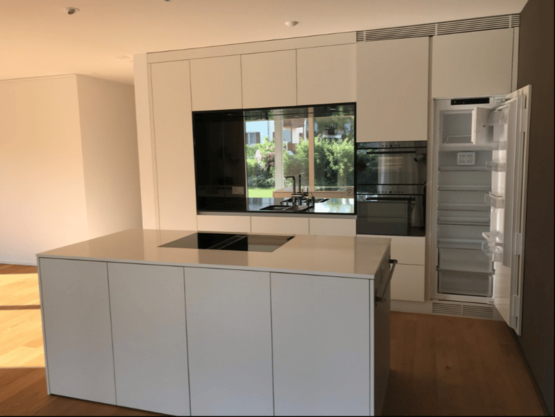 Traumhafte 3.5-Zi.-Wohnung mit 105m2 in Seenähe (3)