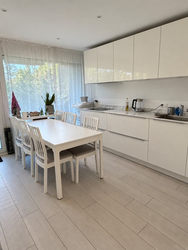 REPRISE DE BAIL - BEL APPARTEMENT 3.5 PIECES AVEC JARDIN PRIVATIF A NYON (5)