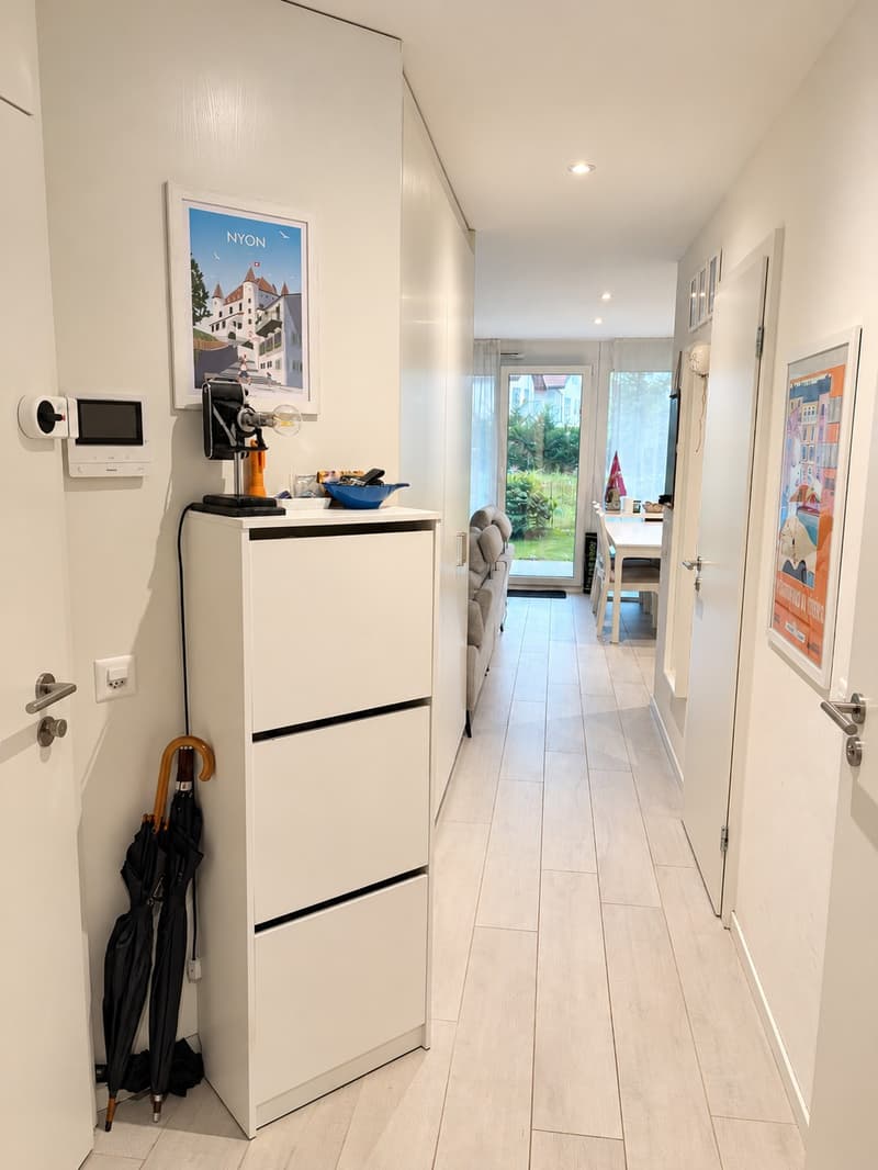REPRISE DE BAIL - BEL APPARTEMENT 3.5 PIECES AVEC JARDIN PRIVATIF A NYON (3)