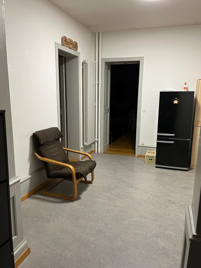 WG Zimmer mitten in Bern (5)