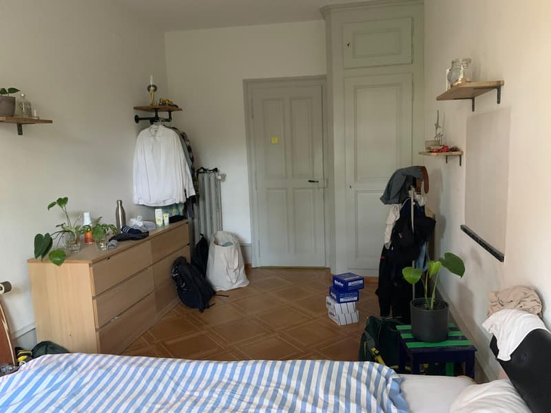 WG Zimmer mitten in Bern (3)