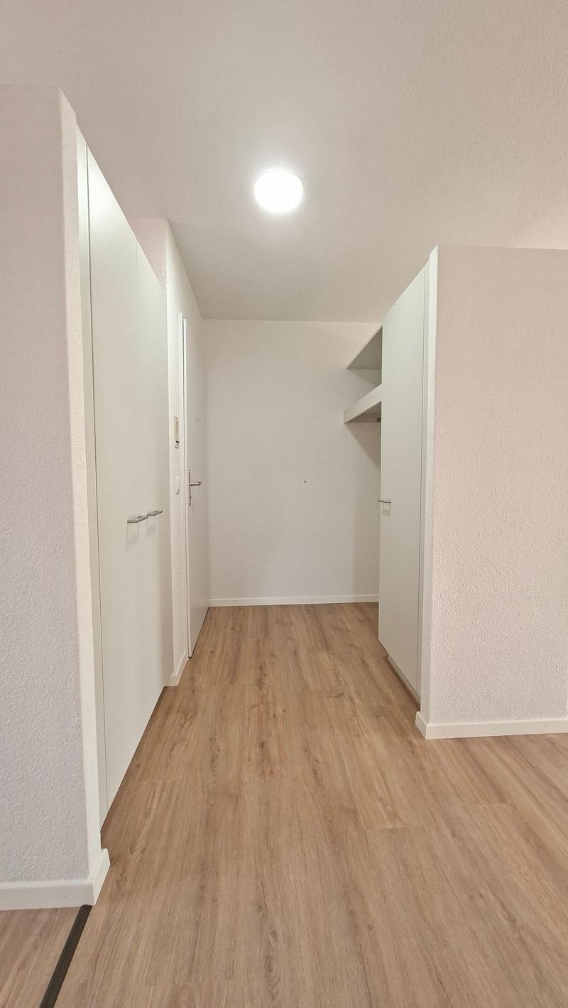Emménager et se sentir chez soi - appartement de jardin de 4,5 pièces complètement rénové (3)