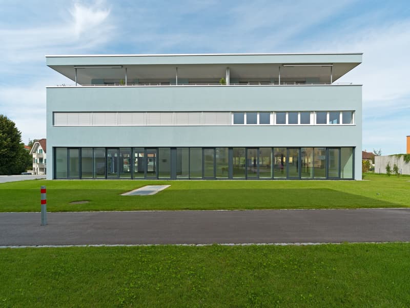 Commercial or office space - 2 months net rent free (1)