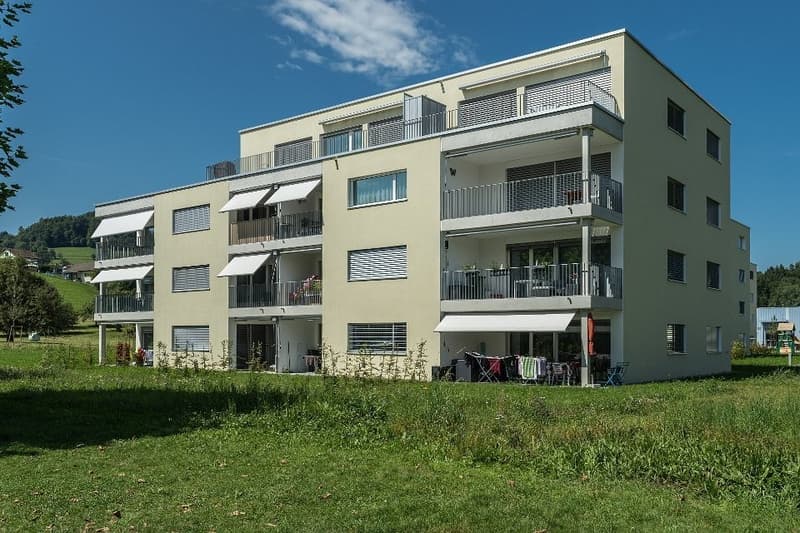 Haus_4_Gruenauweg_3_002_Aussen.jpg