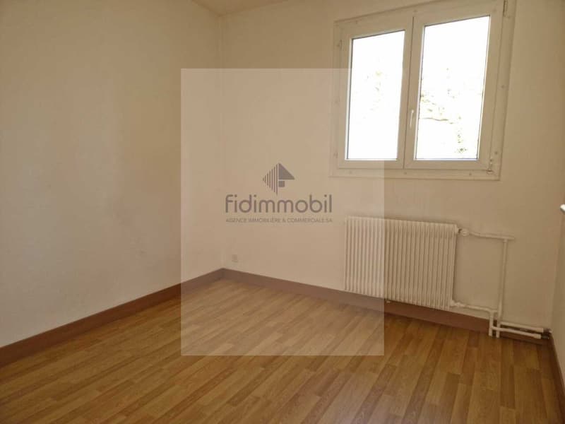 Sublime 4.5 rooms with garden and dressing area (10)
