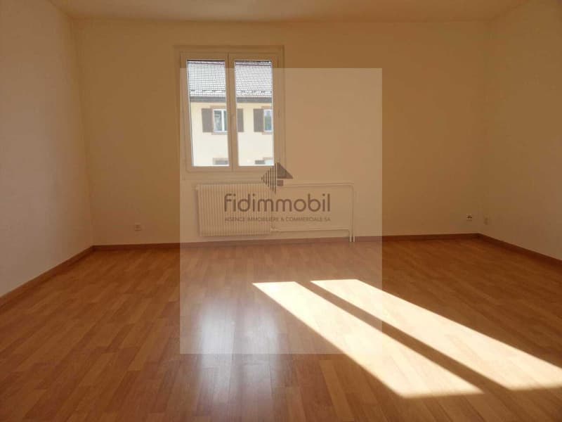 Sublime 4.5 rooms with garden and dressing area (5)