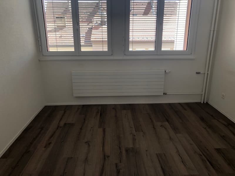 For rent, 2.5 rooms, Combe-Grieurin 37b, La Chaux-de-Fonds (6)