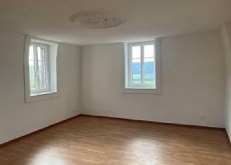 4-room apartment on the 3rd floor (2)