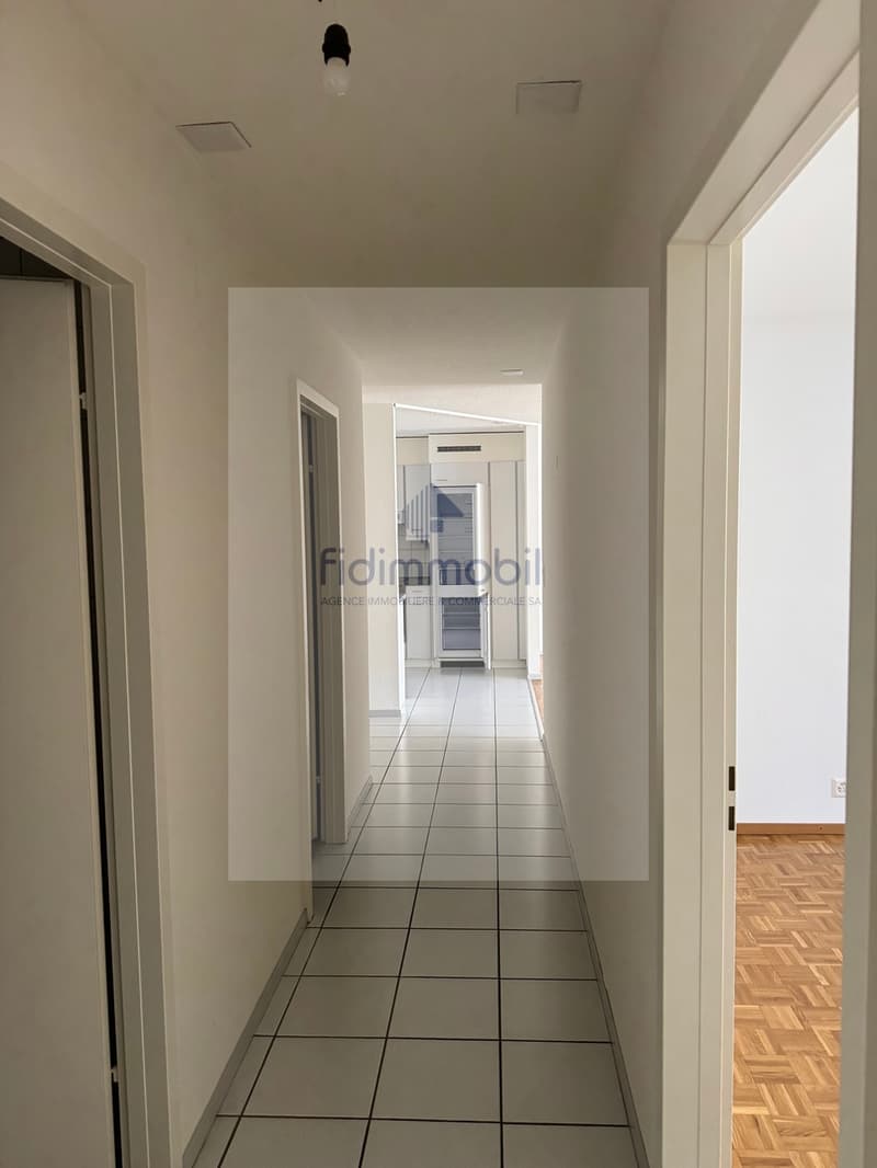 Appartamento di 3.5 locali nel centro città (6)