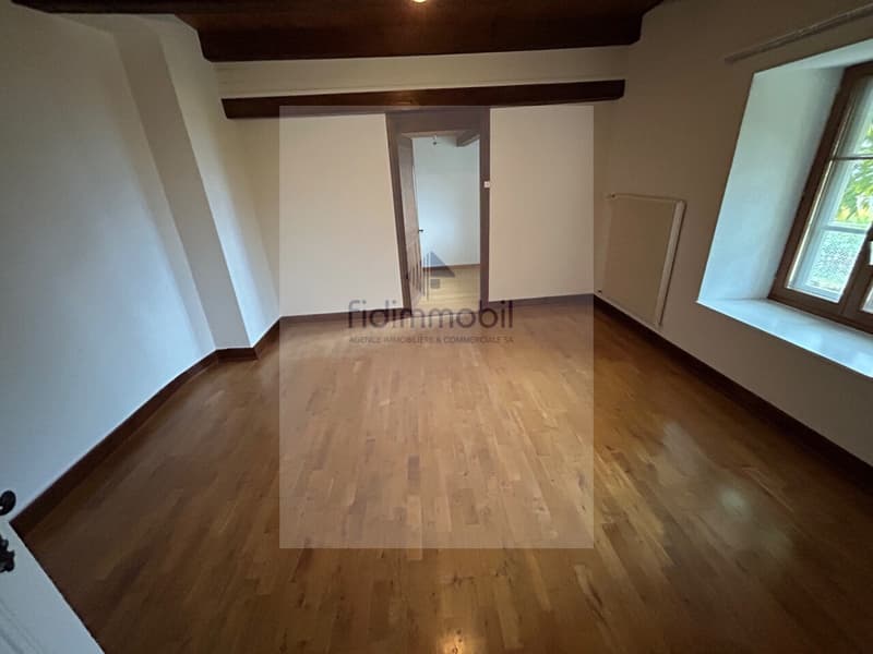 SPLENDIDA CASA VINICOLA IN UN QUARTIERE TRANQUILLO (5)