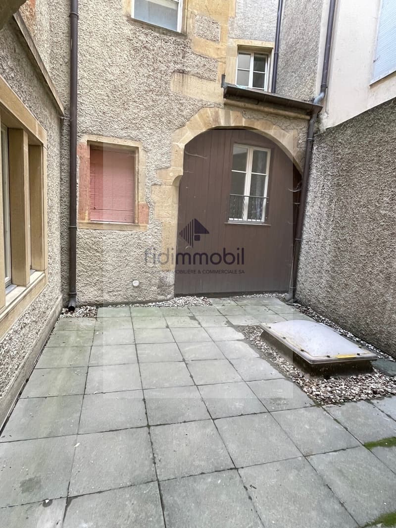 Fully renovated apartment in the city center (8)