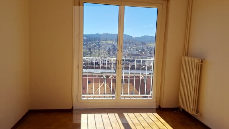 For rent, 7 rooms, Combe-Grieurin 37b, La Chaux-de-Fonds (4)