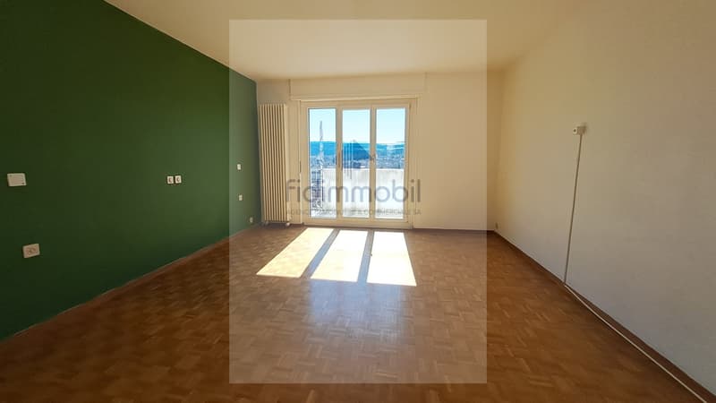 For rent, 7 rooms, Combe-Grieurin 37b, La Chaux-de-Fonds (2)