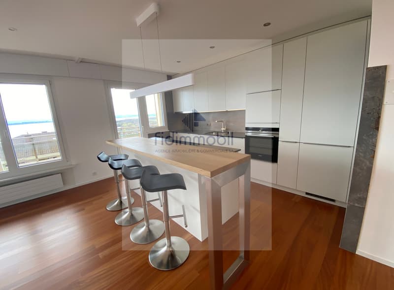 Appartamento completamente ristrutturato con vista mozzafiato sul lago (2)
