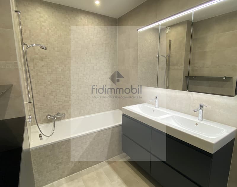 Appartamento completamente ristrutturato con vista mozzafiato sul lago (8)