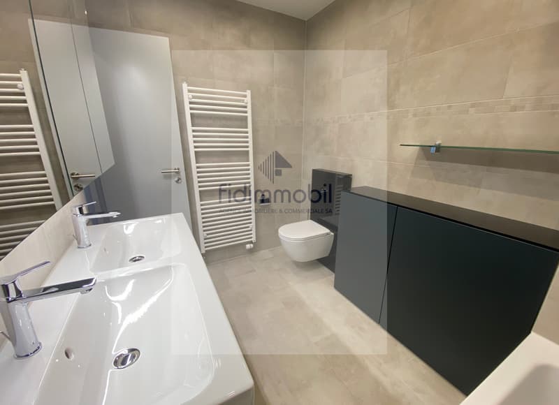 Appartamento completamente ristrutturato con vista mozzafiato sul lago (7)