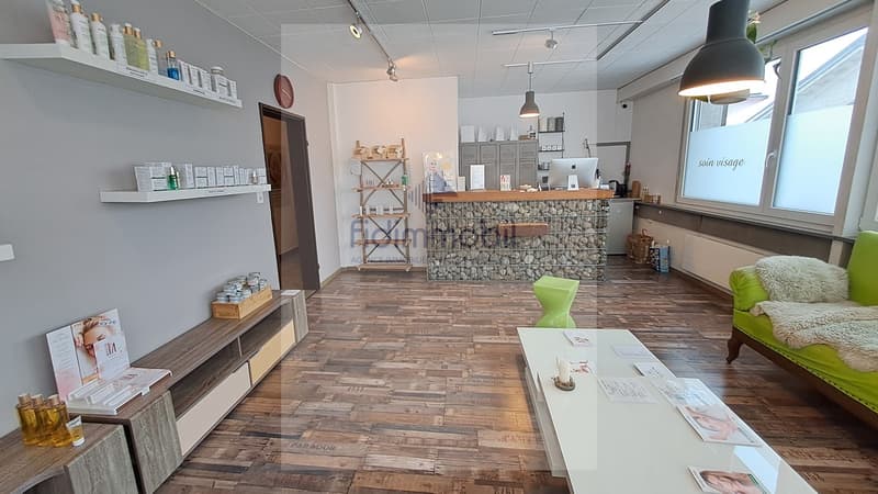 Superficie commerciale, 142 m2, Pl. du Marché 5, St-Imier (2)