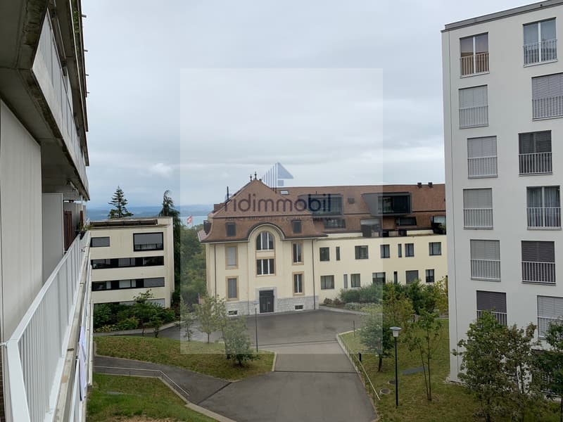 PRÄCHTIGES APPARTEMENT NAHE BEI ALLEN VERKAUFSTELLEN (11)