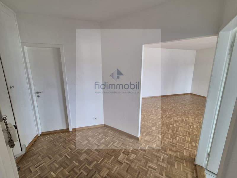 Splendid 2-room apartment for rent in La Chaux-de-Fonds (7)