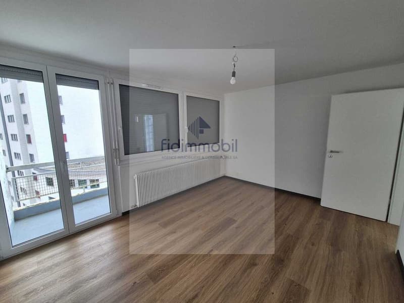 Splendid 2.5-room new apartment for rent in La Chaux-de-Fonds (4)