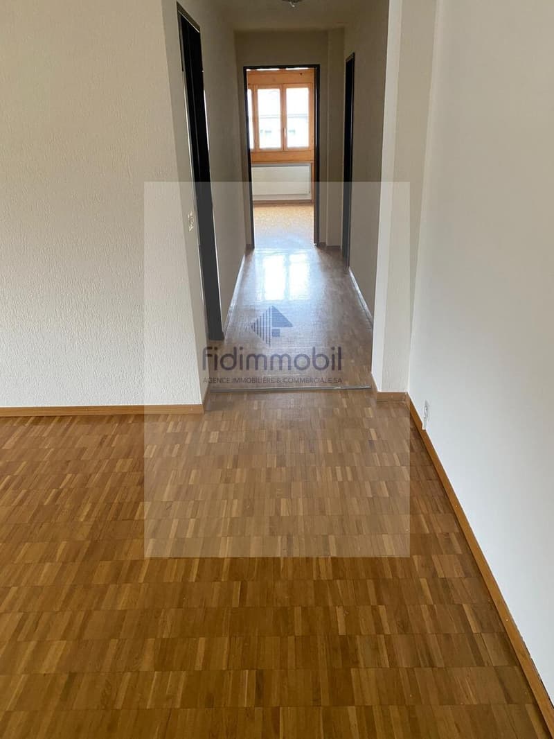 Prächtige alte Wohnung mit authentischem Charme (6)