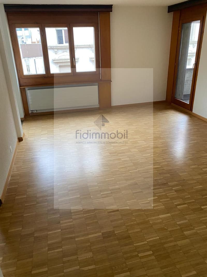 Prächtige alte Wohnung mit authentischem Charme (5)
