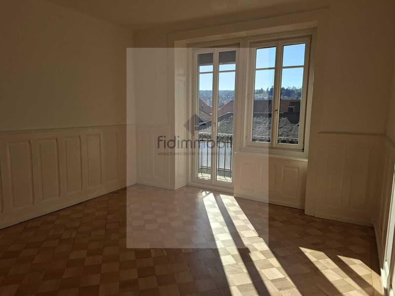Prächtige 3,5-Zimmer-Wohnung, komplett renoviert, Rue Numa-Droz 171, La Chaux-de-Fonds (3)